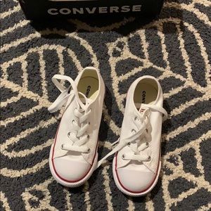 BRAND NEW NEVER WORN toddler converse size 10